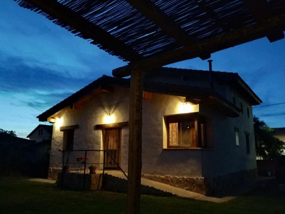 La Casa Del Cartero Pablo Guest House Saldana de Ayllon Luaran gambar