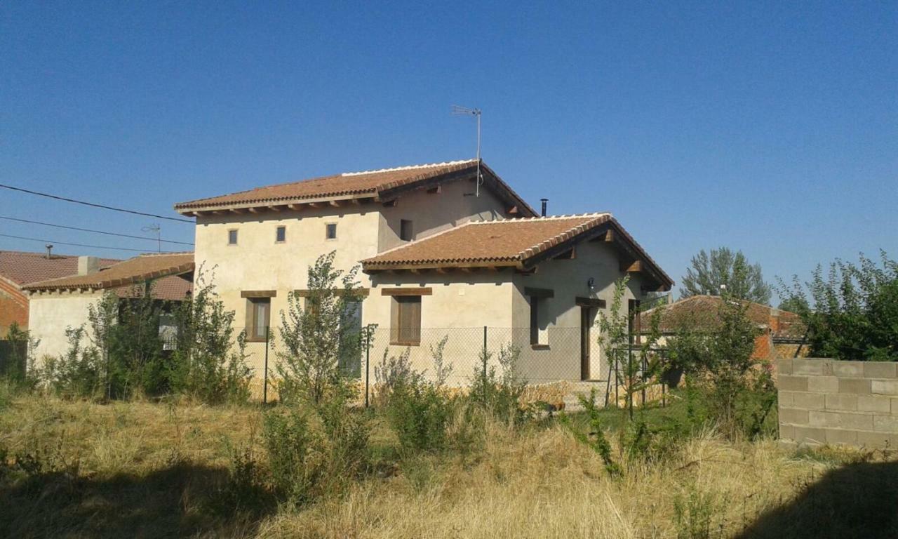 La Casa Del Cartero Pablo Guest House Saldana de Ayllon Luaran gambar