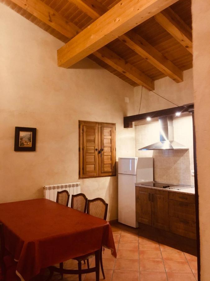 La Casa Del Cartero Pablo Guest House Saldana de Ayllon Luaran gambar